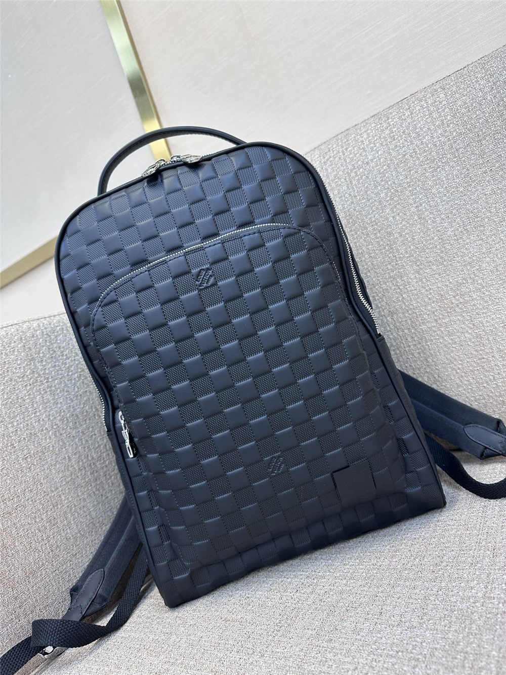 Louis Vuitton AVENUE backpack N40501  size：40x31x15cm 2025 new 